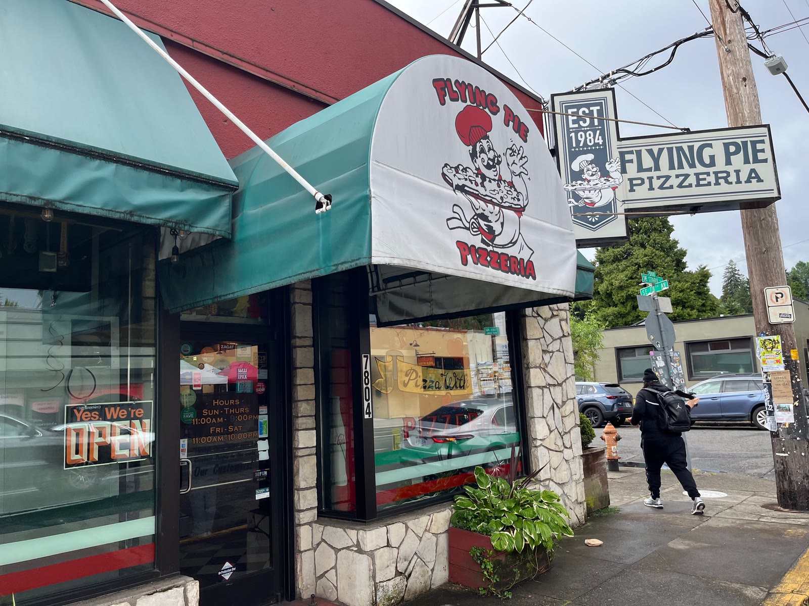 A pizza stop on the way west.